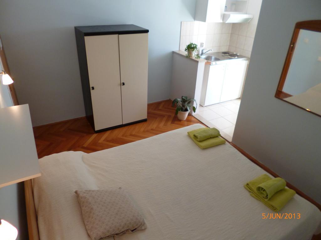 Guesthouse Iva 흐바르 객실 사진